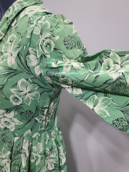 Green Daffodil Print Dress <br> (B-44" W-36" H-52")