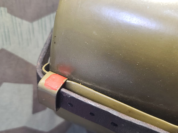 Matching CFL44 Mess Kit with Zelt Strap