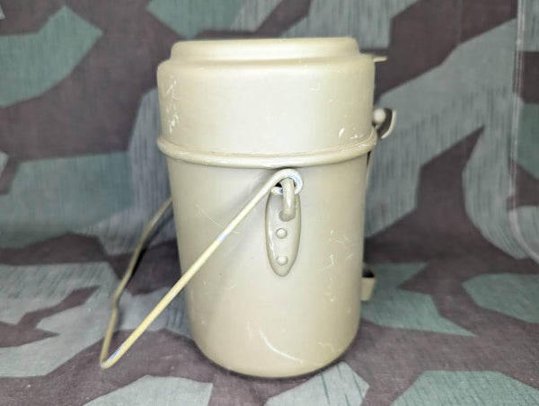 Unissued ESB42 Aluminum Mess Kit