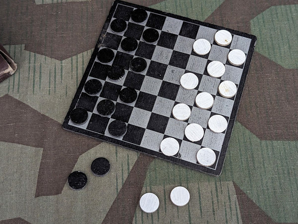 Dame-Mühle Game Set