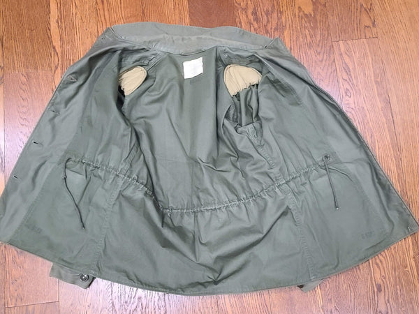 M43 Women's Jacket Size 10R <br> (B-41" W-38")