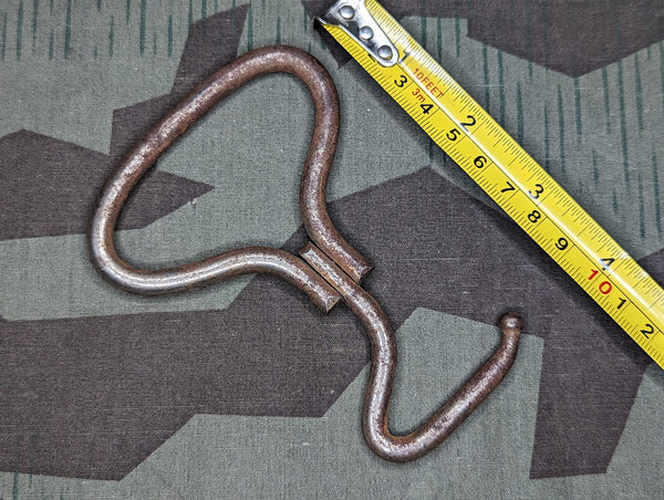 German Folding Boot Pull