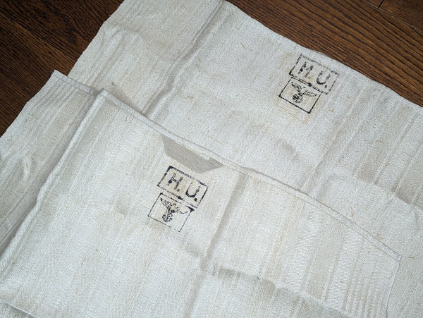 Original Heer Marked Linen Towel