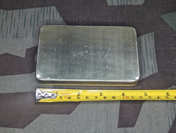 Khedive Exquisit Cigarette Tin D.R.G.M.