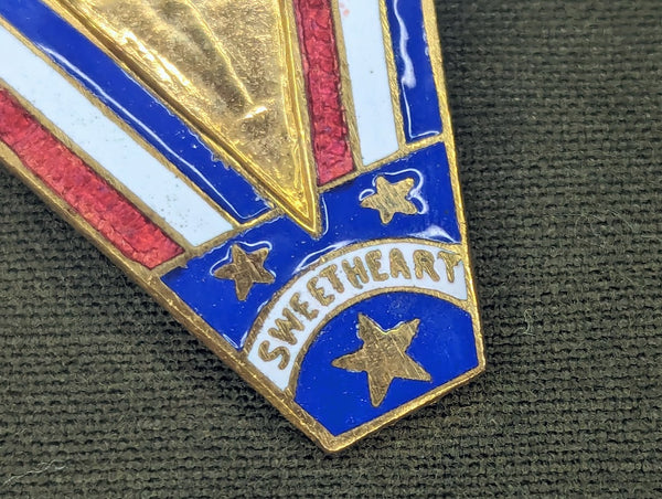 Army Soldier Sweetheart V Pin
