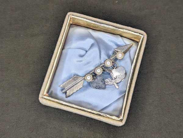 Army Air Corps Arrow Heart Sweetheart Pin in Box