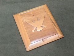 Wooden Eagle Compact