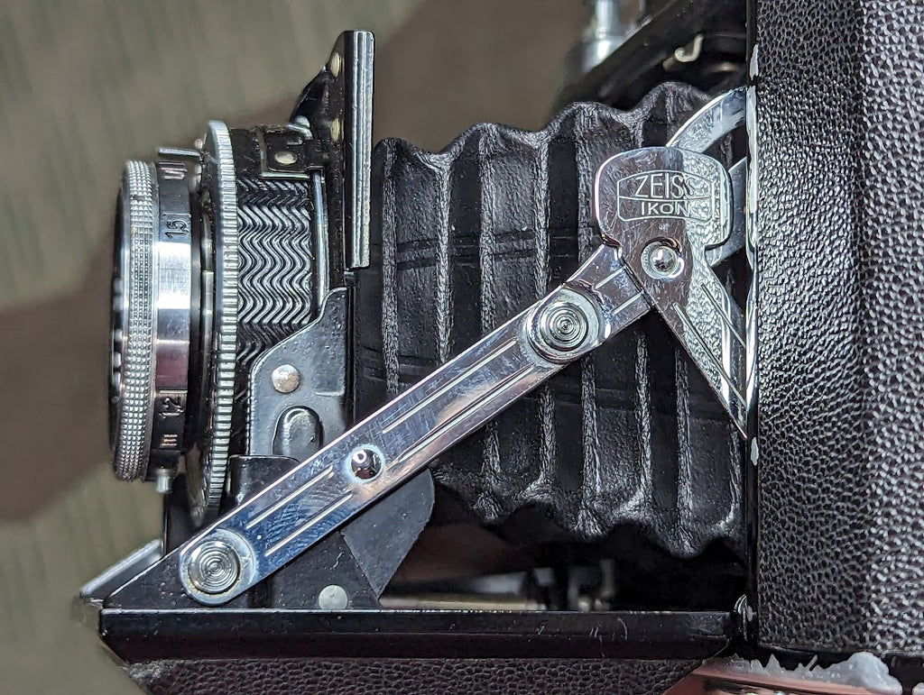 Zeiss Ikon Ikonta A 521 – Pics & Cams Zeiss Ikon Ikonta A 521 – Pics & Cams