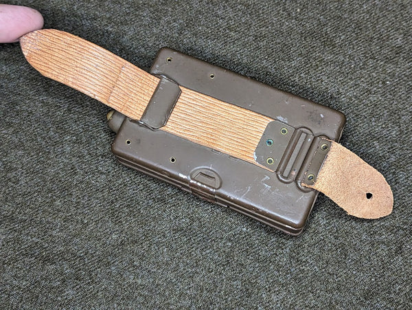 British WWII L.E.No.4 Flashlight