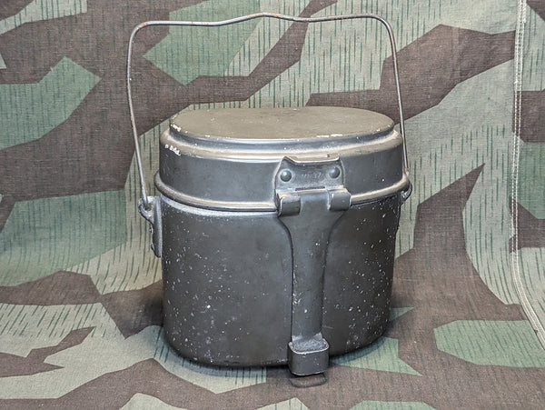 Original MN37 Matching Mess Kit