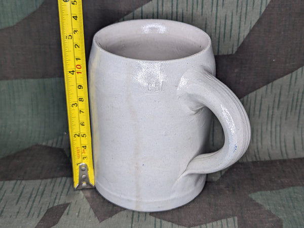 Löwenbräu München Stoneware Krug 1/2L
