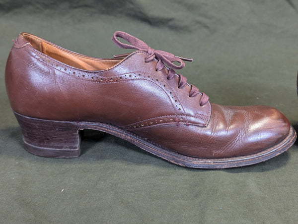 WAC / Nurse Service Shoes (Size 5 AA)