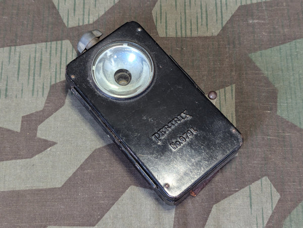 Pertrix Flashlight No 679L AS-IS NOT WORKING
