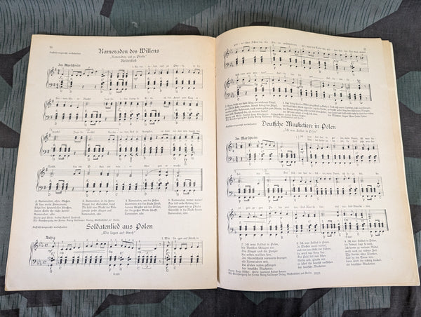 Neue Soldatenlieder Soldier's Song Book for Accordion