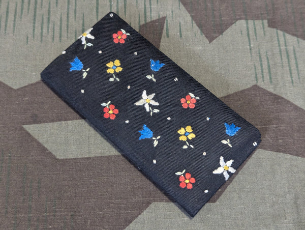 German Flower Pocket Comb and Mirror Set
