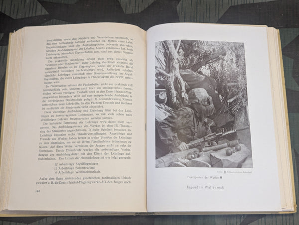 1944 Neuer Deutscher Jugendfreund Book