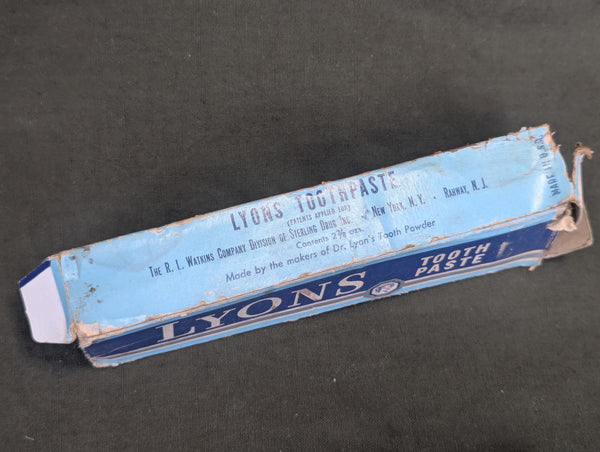Lyons Toothpaste in Box (Full)