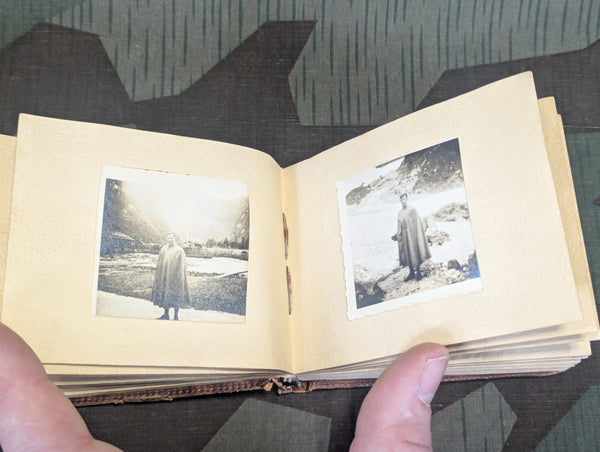 Soldiers / Family / Vacation Photo Small Album (47 photos)