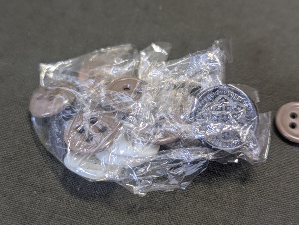 GI Sewing Kit