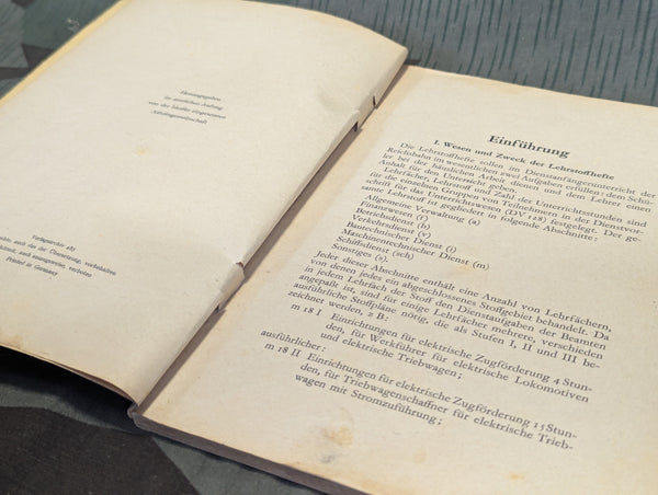 1943 Deutsche Reichsbahn Training Book M 3 II