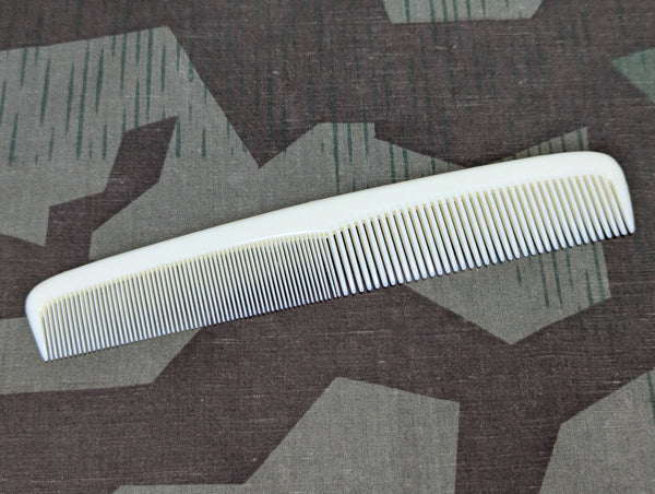 German White Comb Deadstock
