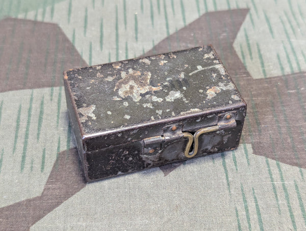 Wehrmacht Medical Needle Tin Nadeln