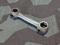 8 Hole Bone Wrench Knochen