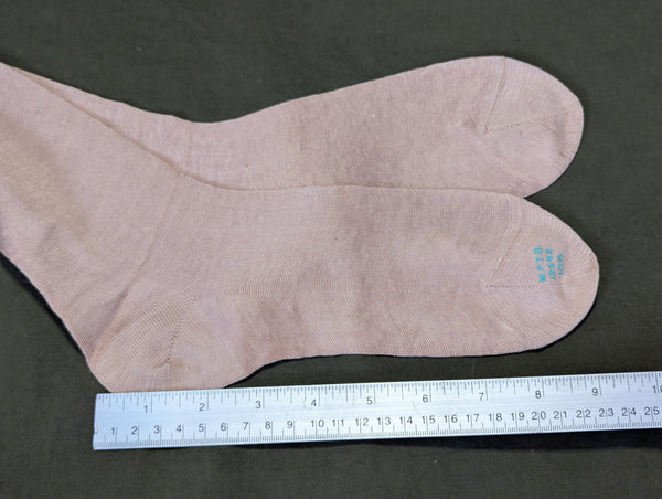 Canadian W.T.P.B. (Wartime Prices and Trade Board) Stockings Size 10.5