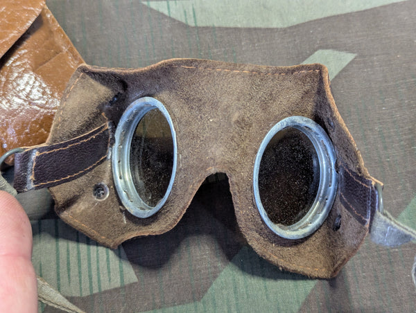 Tinted Motorcycle Goggles in Pouch Ultrasin
