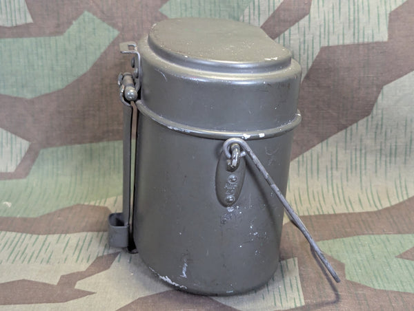 AWF40 Matching Mess Kit