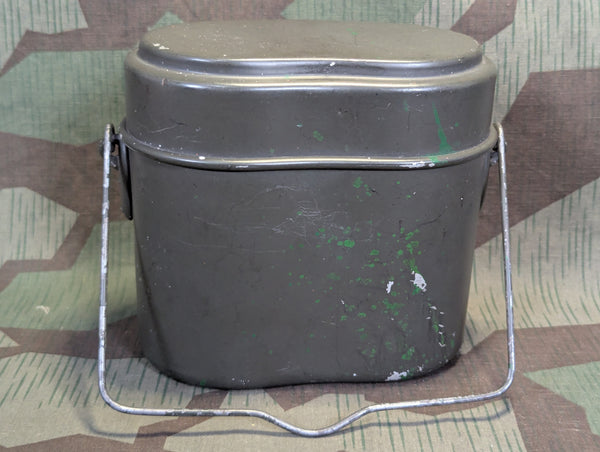 AWF40 Matching Mess Kit