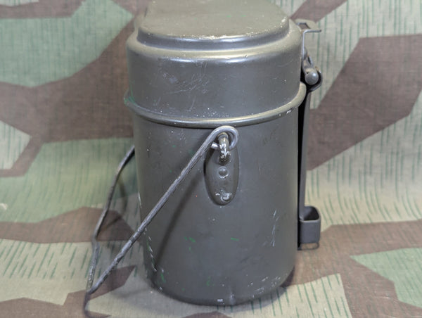 AWF40 Matching Mess Kit