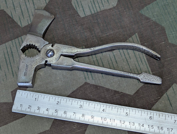 Communications Pioneer Universalwerkzeug Germany