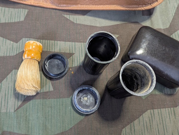 Hygiene Kit Bakelite Pieces