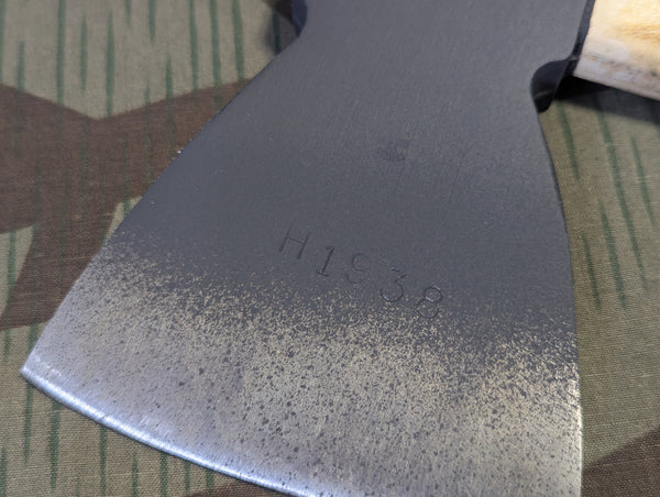 Repro Wehrmacht Hatchet Klauenbeil