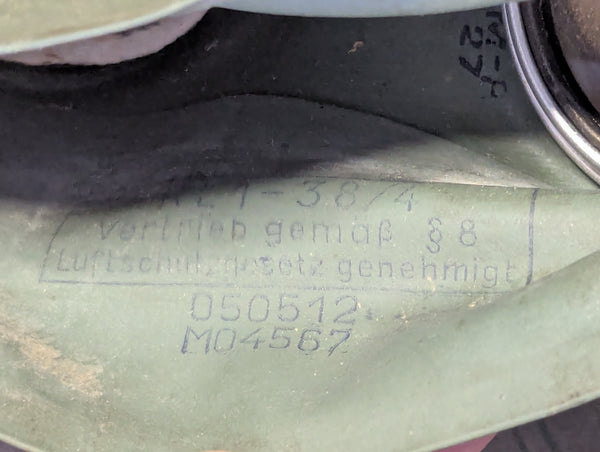 VM40 Volksgasmaske Luftschutz Mens Gas Mask in Box