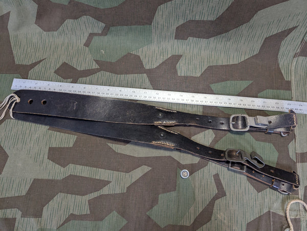 Unissued Tornister Shoulder Straps