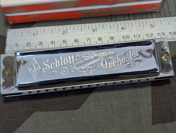 Goldene Meisterin D.R.W.Z. Harmonica in C