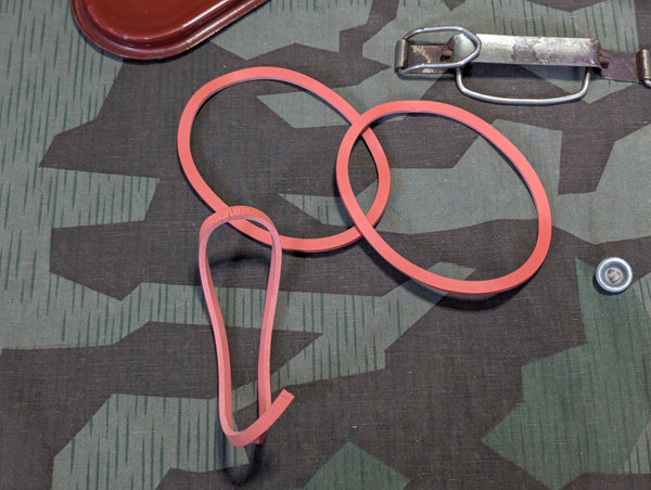 Drexler Enamel Food Container with Insert