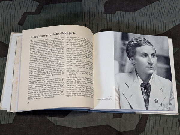 Deutsches Frauenschaften Jahrbuch 1939
