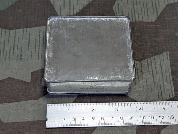 WWI Era Kios-Cigaretten Cigarette Tin