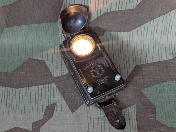 German Daimon Telko-Trio Flashlight Working