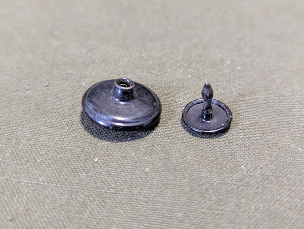 Full Card of Pilcher's Detachable Buttons 6 Buttons 5/8"