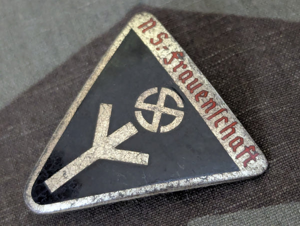 NS Frauenschaft Pin