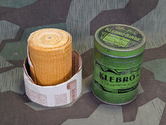 Klebro-Binde Adhesive Bandage in Tin