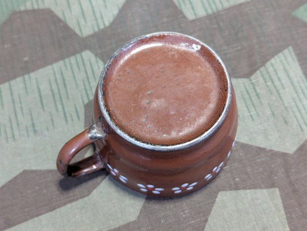 Kriegsschrott Enameled Cup