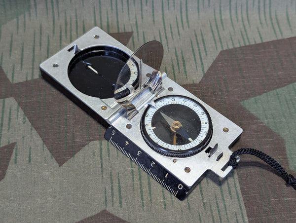 Original DRP Compass Marschkompass with Cord