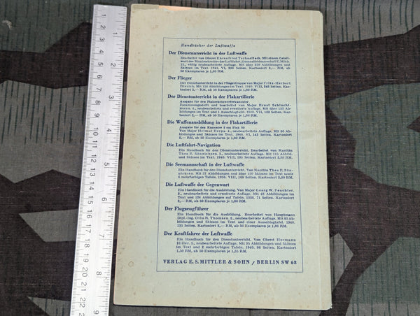 "Wie werde ich Offizier der Luftwaffe?" Book 1941