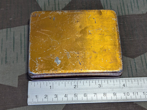 Nestor Cigarette Tin