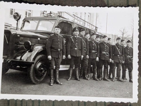 Lot of 8 Photos of Luftwaffe Soldiers, Planes, Vehicles, Etc.